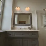 מלון Chateau De *