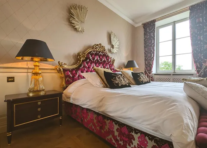 Chateau De מלון Berg-sur-Moselle