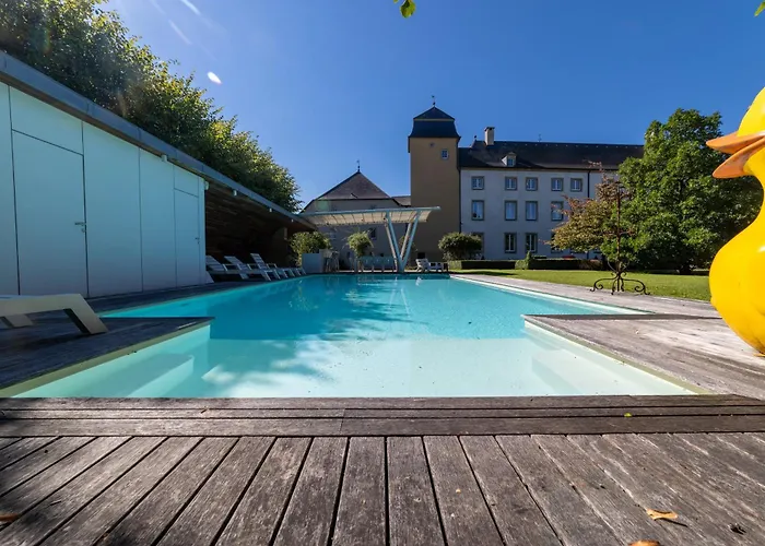 Chateau De * Berg-sur-Moselle