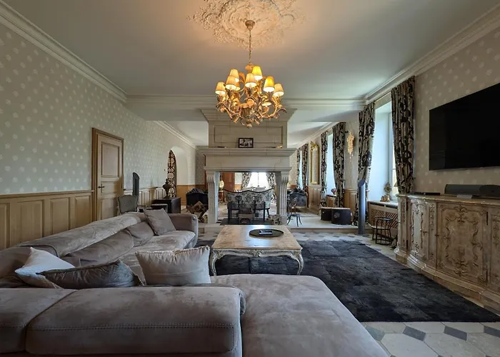 מלון Chateau De *